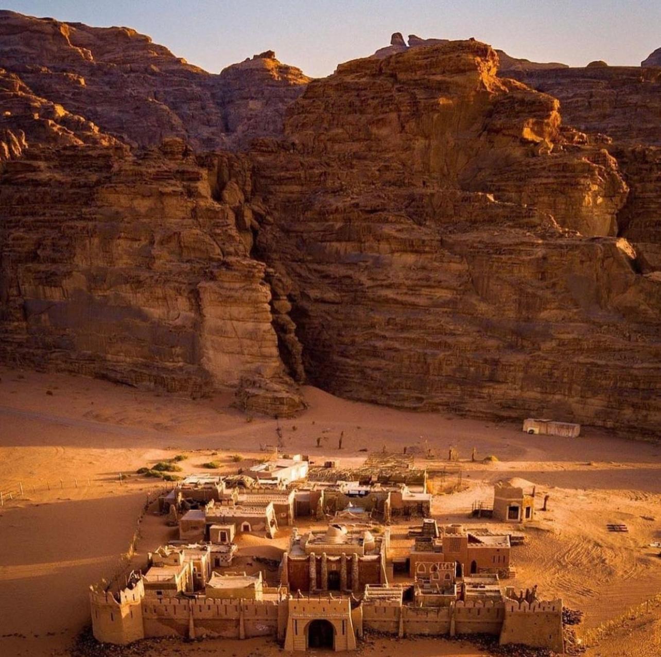 Bedouin Bunch Camp Hotel Wadi Rum Buitenkant foto