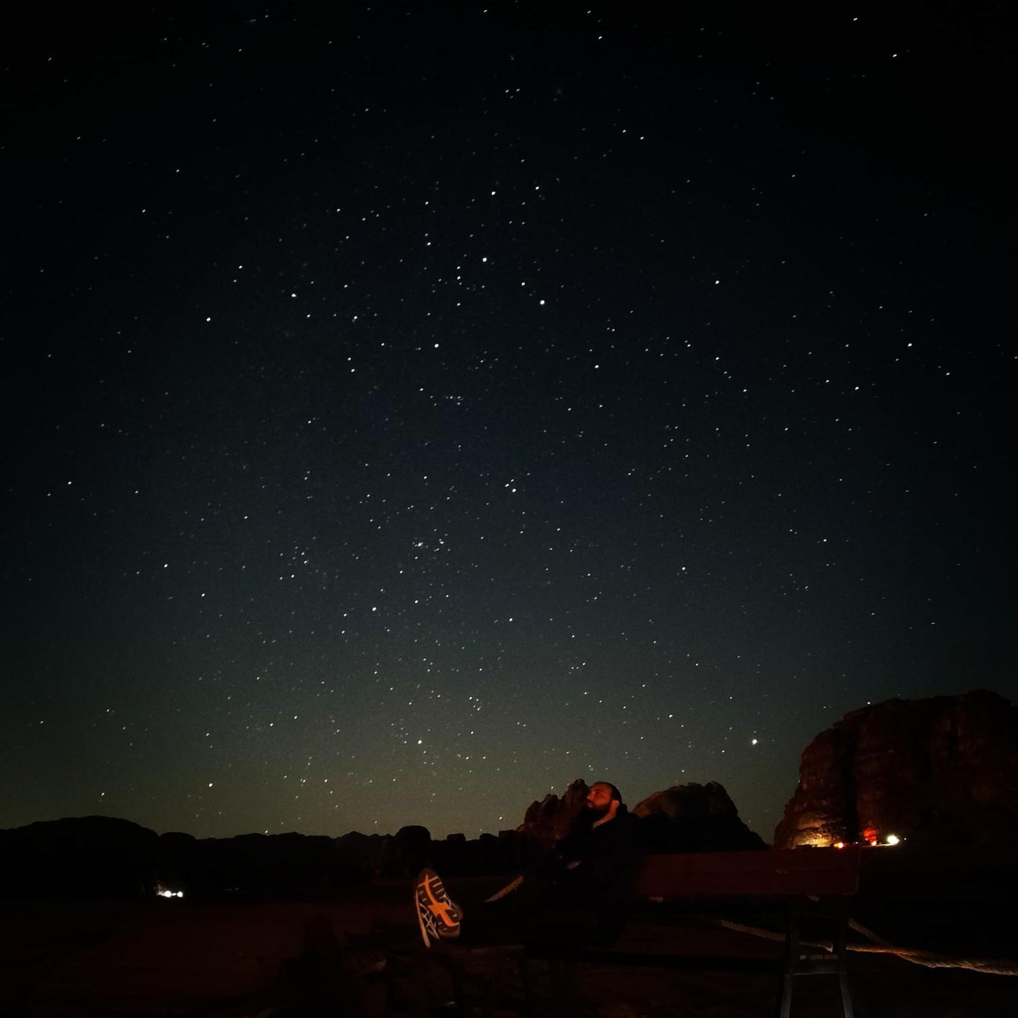 Bedouin Bunch Camp Hotel Wadi Rum Buitenkant foto
