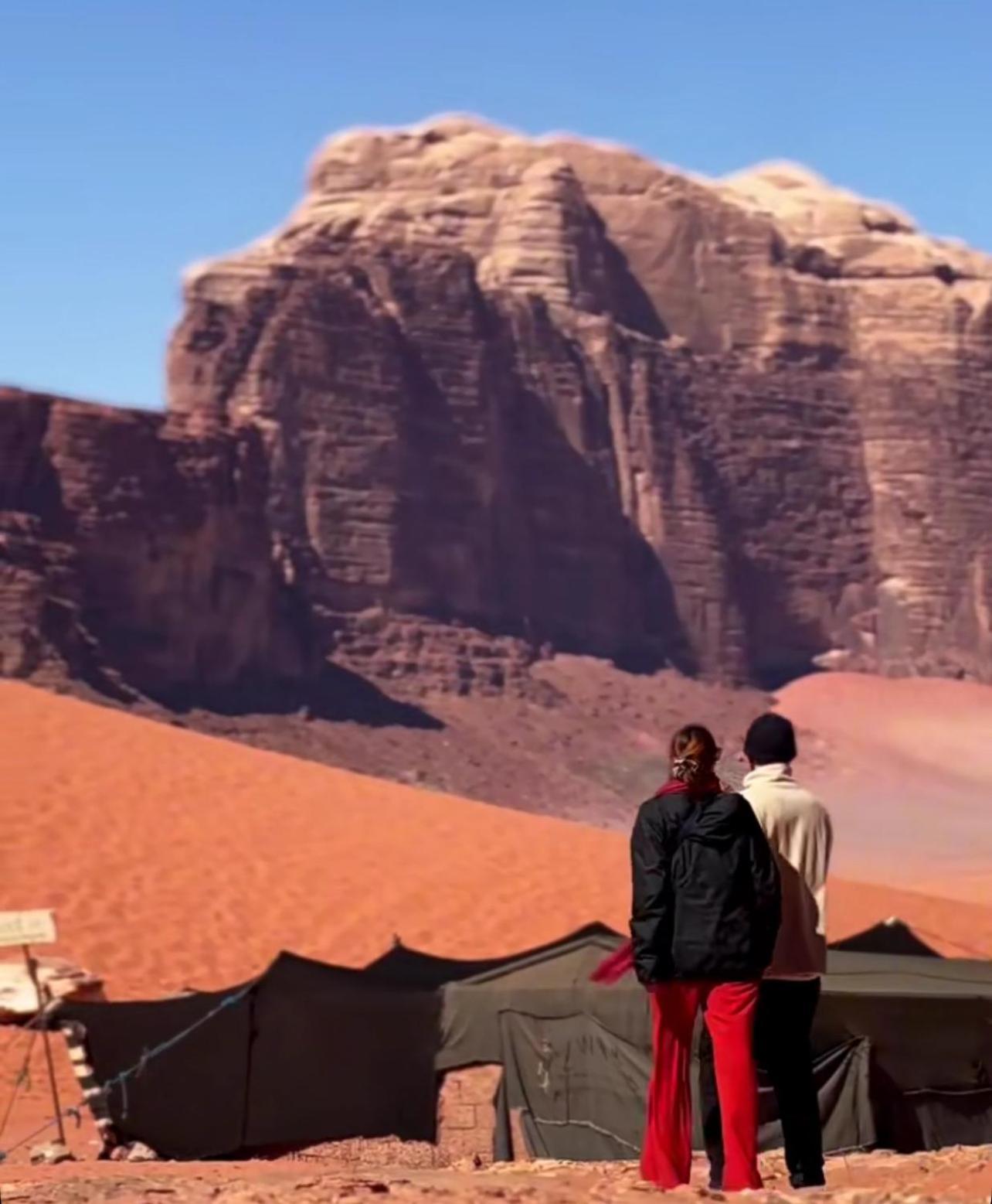 Bedouin Bunch Camp Hotel Wadi Rum Buitenkant foto